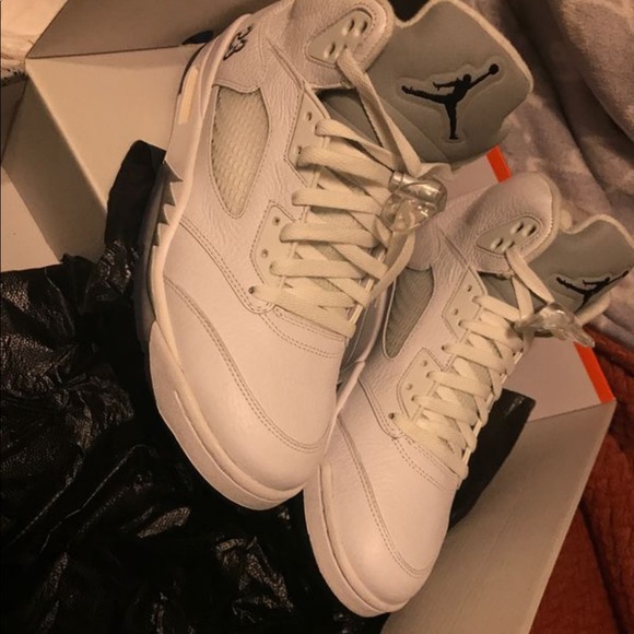 Retro air Jordan 5s never used brand new . OBO - Picture 2 of 4
